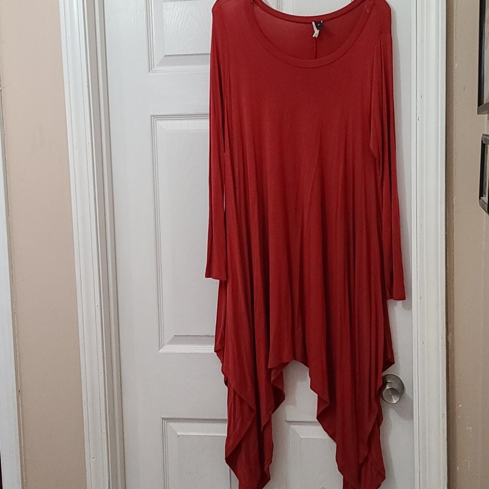 Assymetrical long tunic